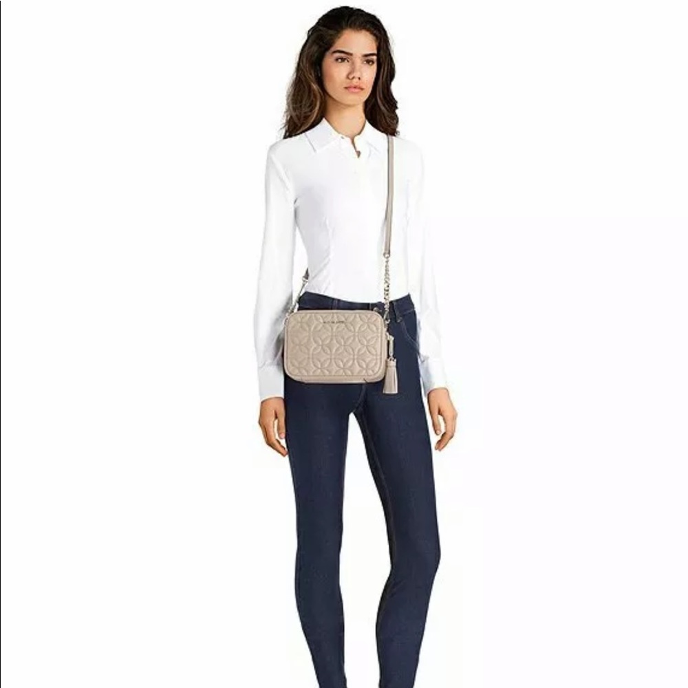 MICHAEL KORS body cross purses - Picture 2 of 4